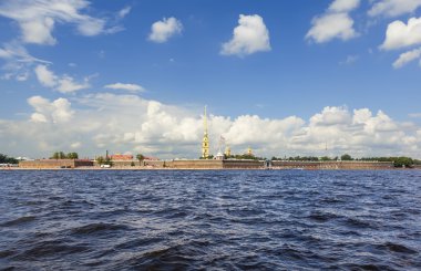 St. Petersburg, Rusya - 31 Temmuz 2016: Deniz otobüsü Neva üzerinde fotoğrafı. 