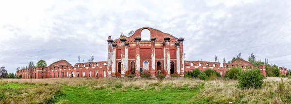 Vacker Utsikt Över Gamla Tegel Byggnad Ruiner — Stockfoto