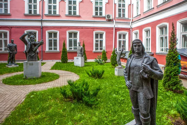 Skulptur Fiskare Skulptör Martirosyan Utställning Monumentala Skulpturer Från Sovjettiden Museigården — Stockfoto