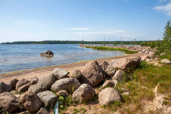 Picturesque Dubkovaya Bay Gulf Finland View Chapel Nicholas Wonderworker Recreation — Foto de Stock