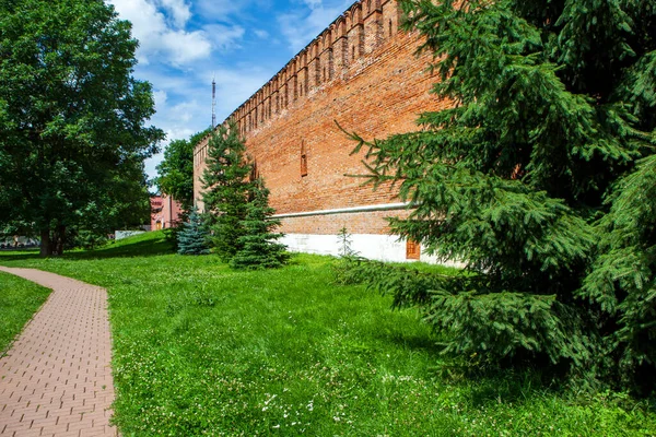 Kale Duvarı Kahramanların Anısına Meydan Smolensk Çekim Tarihi Temmuz 2020 — Stok fotoğraf
