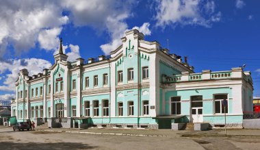 Kamyshlov, Sverdlovsk bölgesindeki tren istasyonu. - Rusya. Çekim tarihi 26 Temmuz 2017