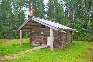 Sahtecilik. Dvina sektörü. Devlet Tahta Mimarlık Müzesi ve Rusya 'nın Kuzey Bölgeleri Halk Sanatı 