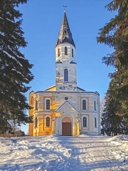 聖使徒ペテロとパウロの教会 アレクサンダー教会 トッソボ レニングラード地方 ロシア撮影年月日2012年12月18日 — ストック写真