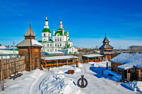 Ялуторовск, Россия - 16 марта 2018 года: Фото территории Ялуторовского острога. Вид сверху.