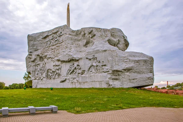 Monumento Principal Dolor Reverso Con Altos Relieves Episodios Eventos Heroica —  Fotos de Stock