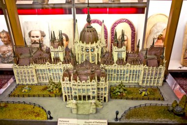 Parlamento modeli. Badem ezmesi müzesi. Szentendre. Macaristan. Çekim tarihi 18 Aralık 2013