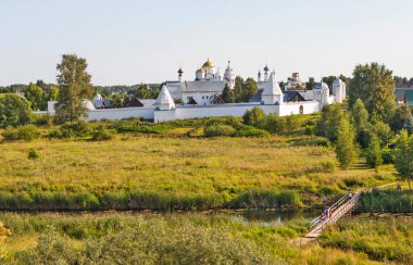 Şefaat Manastırı. Suzdal. Vladimir bölgesi. Altın yüzük. - Rusya. Tarih 2 Ağustos 2017.