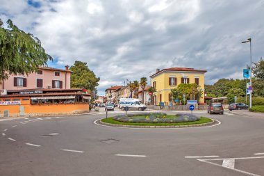 POREC, CROATIA - MAYIS 06, 2019: Şehir manzarası.