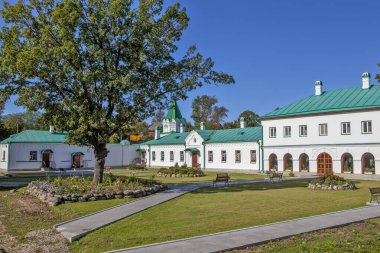 Nikolsky Manastırı. Avlu. Yaşlı Ladoga. Leningrad bölgesi. Rusya