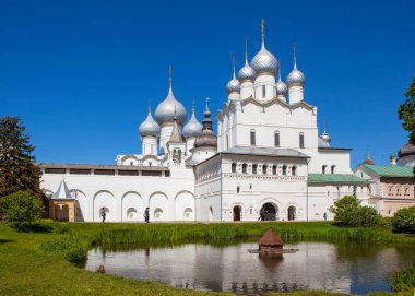 The Gate Church of the Resurrection of Christ and the Assumption Cathedral in the Rostov Kremlin. Rostov the Great. Yaroslavskaya oblast. Gold ring of Russia. Russia.Date of shooting May 29, 2018