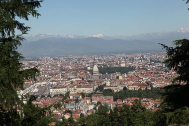 Torino 'nun yukarıdan görünüşü. İtalya. Çekim tarihi 22 Haziran 2012.