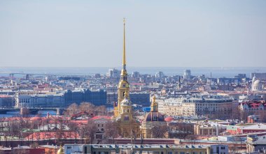 Peter-Pavel 'in Kalesi. Havadan kaldırma görüntüsü. St. Petersburg 'da. - Rusya. Çekim tarihi 18 Nisan 2019