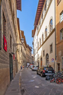 Floransa 'da sessiz bir sokak. İtalya. Çekim tarihi 14 Eylül 2018