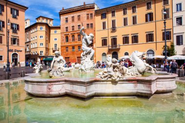 ROMA, İTALYA - 6 Eylül 2017: Neptün Çeşmesi Fotoğrafı.