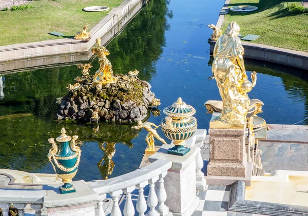 Sculptures Grand Cascade Petrodvorets Petersburg Russia Date Shooting Aug 2015 — Stock Photo, Image