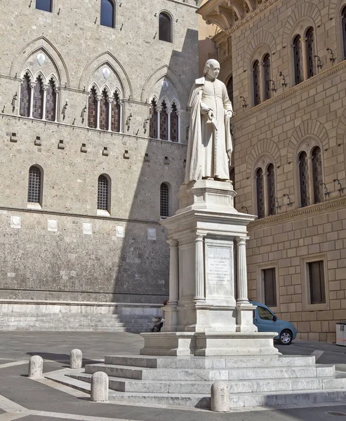 Monument Priest Salustio Bandini Sienna Italy Date Filming September 2018 — Foto Stock