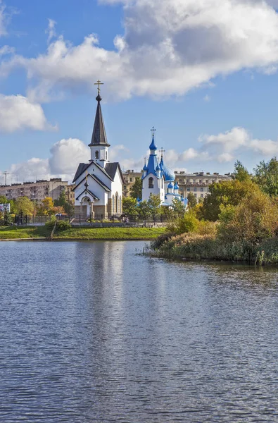 Srednerogatsky Pond Overlooking Church George Victorious Church Nativity Christ Pulkovo — Stock Photo, Image