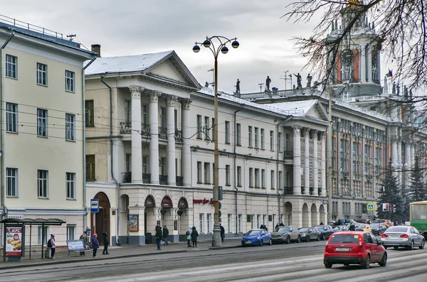 Primeiro Edifício Pedra Avenida Lenine Anos Ecaterimburgo Rússia 2018 — Fotografia de Stock