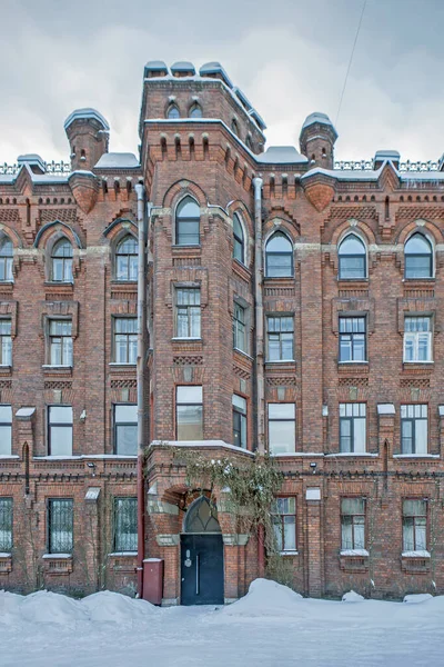 Lönsamt Hus Strokovskaja Tegelsten Krestovskij Vakulenchuk Street Sankt Petersburg Ryssland — Stockfoto