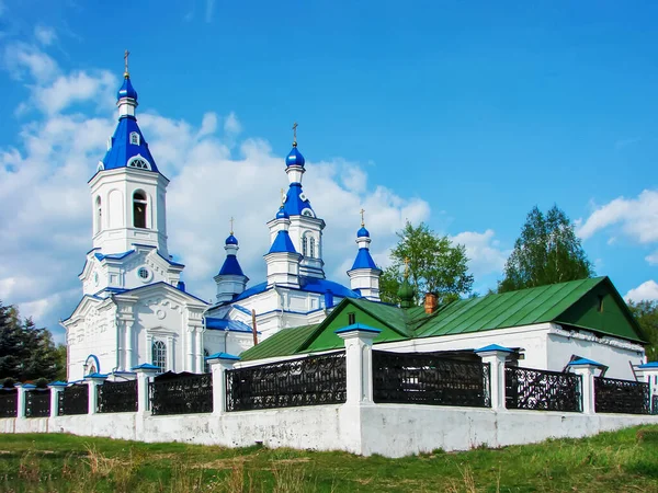 Tschuch Fassade Russland — Stockfoto