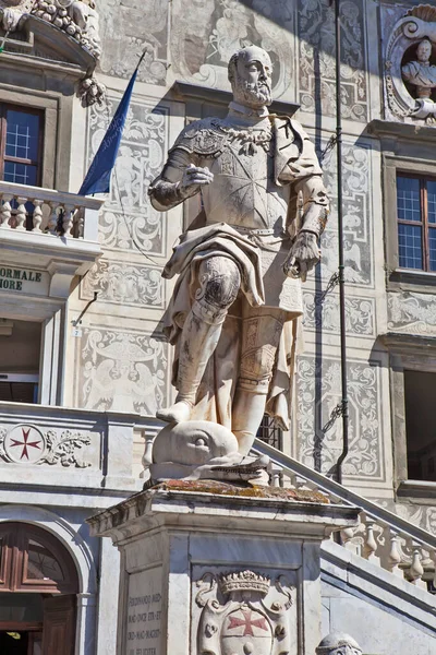 Posąg Kosmy Medyceusza Piza Włochy Data Fotografowania Września 2018 — Zdjęcie stockowe