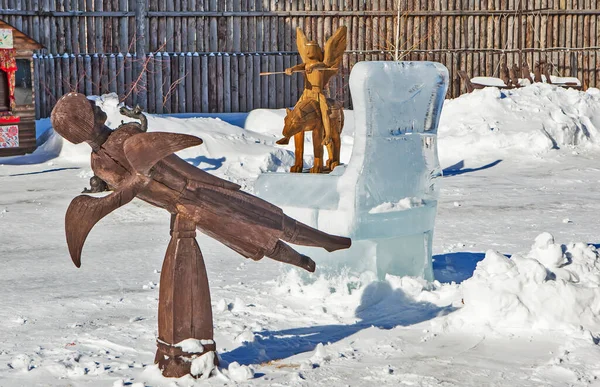 Yalutorovsk Rússia Março 2018 Foto Escultura Anjo Feito Madeira Território — Fotografia de Stock