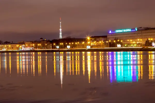 Neva Sverdlovskaya Setinin Akşam Manzarası Petersburg Rusya 2017 — Stok fotoğraf