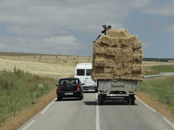 モロッコの道路で 2013年 — ストック写真