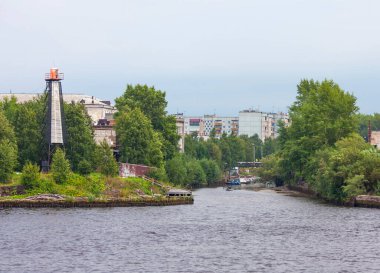 Solombalka Nehri (Kurya). Solombala. Arkhangelsk. - Rusya. Tarih 20 Ağustos 2017.