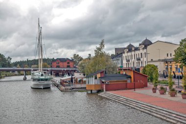 Porvoonjoki seti ve restoran gemisi 