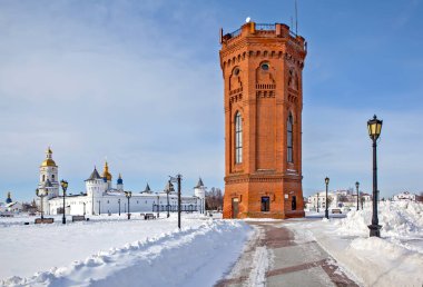 Katedral çan kulesi, Pokrovsky, Sophia-Uspensky Katedrali ve Katedral Vesti. Kremlin ve Court Avlusu 'nun topluluğu. Tobolsk 'ta. Tyumen bölgesi. Rusya