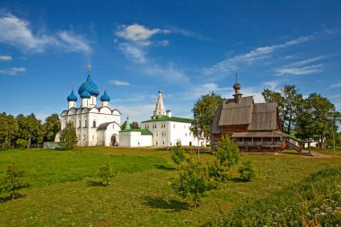 Suzdal Kremlin 'in Panoraması. Suzdal. Vladimir bölgesi. Altın yüzük. - Rusya. Tarih 2 Ağustos 2017.