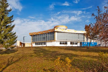 NIZHNY TAGIL, RUSSIA - 14 Kasım 2018: Sirk binasının fotoğrafı