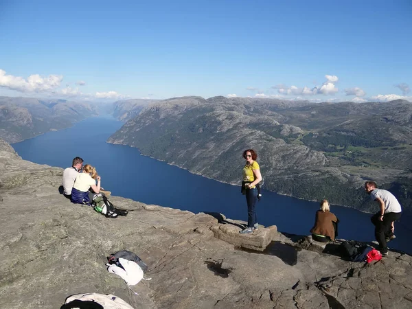 Tetején Pulpit Rock Preikestolen Norway Lövés Időpontja 2014 Augusztus — Stock Fotó