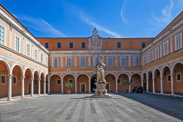 Moses Statue Innenhof Des Erzbischöflichen Palastes Pisa Italien Drehtermin September — Stockfoto