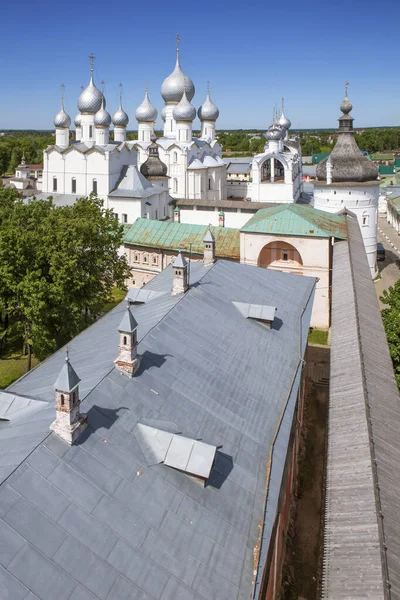 Gate Church Resurrection Christ Assumption Cathedral Rostov Kremlin View Water — Foto Stock
