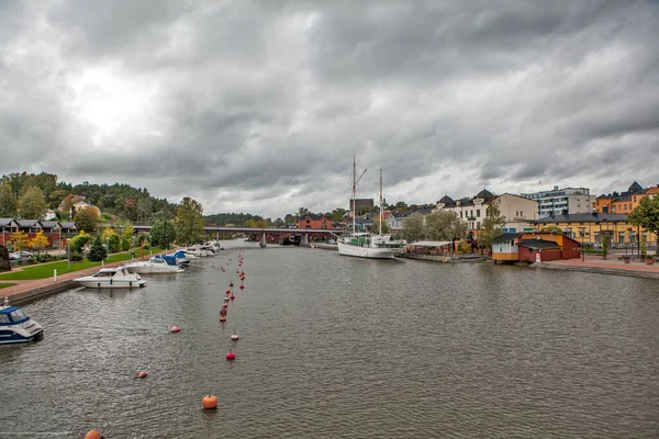 Porvoonjoki Terraplén Restaurante Buque Gluckauf Porvoo Finlandia Fecha Filmación Septiembre — Foto de Stock