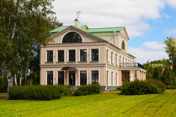 Dacha Lindstrm Strelna San Petersburgo Rusia Fecha Filmación Julio 2014 — Foto de Stock