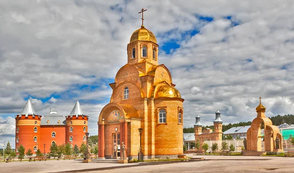 Iglesia Región Sverdlovsk Rusia — Foto de Stock