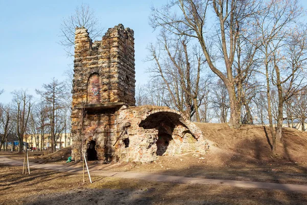 Strelna Saint Pétersbourg Tour Ruine Parc Oryol Russie Date Capture — Photo