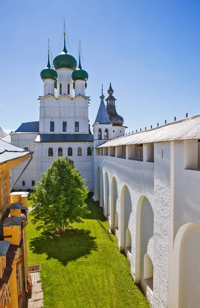 Patio Del Kremlin Rostov Grande Región Yaroslavskaya Anillo Oro Rusia —  Fotos de Stock