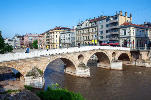 Sarajevo Bosnia Herzegovina 2019 Május Milyatsku Folyó Feletti Latin Híd — Stock Fotó