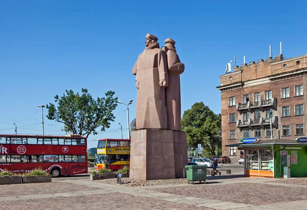Памятник Красным Латышским Стрелкам Рига Латвия Дата Съемки Августа 2018 — стоковое фото