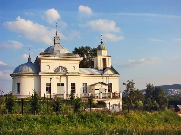 Kerk Van Opstanding Van Slovuschee Het Dorp Verkh Neyvinsky Regio — Stockfoto