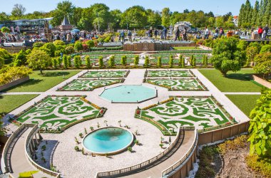 Hollanda 'nın minyatür park sahnesinde güneş ışığı, Lahey, Hollanda