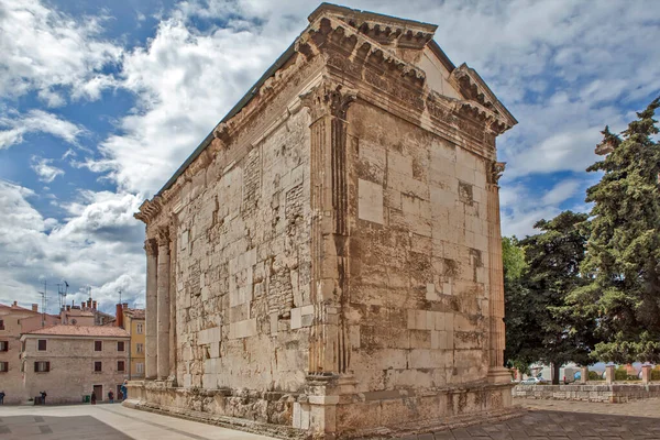 Rzymska Świątynia Augusta Pula Chorwacja — Zdjęcie stockowe