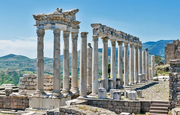 Acropolis Pergamum Ruins Trajan Temple Turkey Date Shooting May 2015 — Foto de Stock