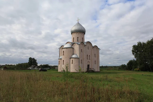 Nereditsa的救世主教堂 Velikiy Novgorod 俄罗斯 射击日期2013年8月10日 — 图库照片