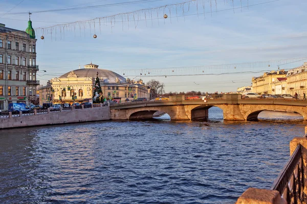 フォンタンカ川 シネゼリ サーカス ベリンスキー橋 サンクトペテルブルク ロシア 2017年 — ストック写真